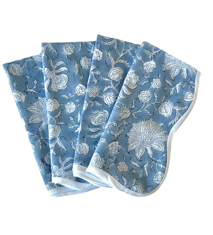 St. Teresa Scalloped Edge Napkins - set of 4